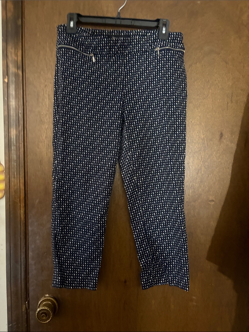 Navy Printed Capri Pants - Women's Stretch Pull-On